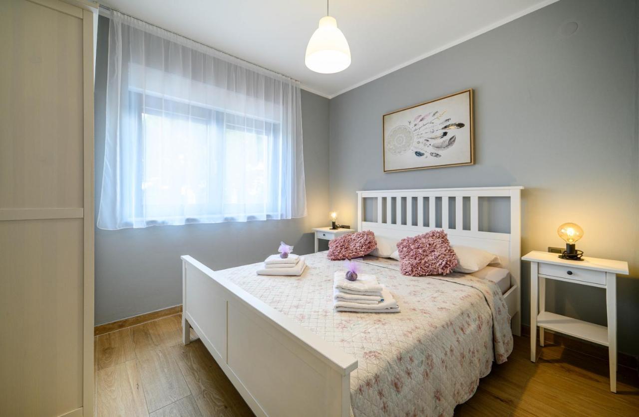 Ferienwohnung Ledunis Šibenik Exterior foto