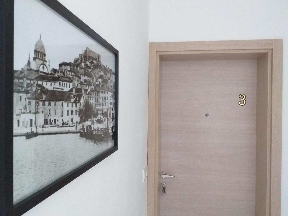 Ferienwohnung Ledunis Šibenik Exterior foto